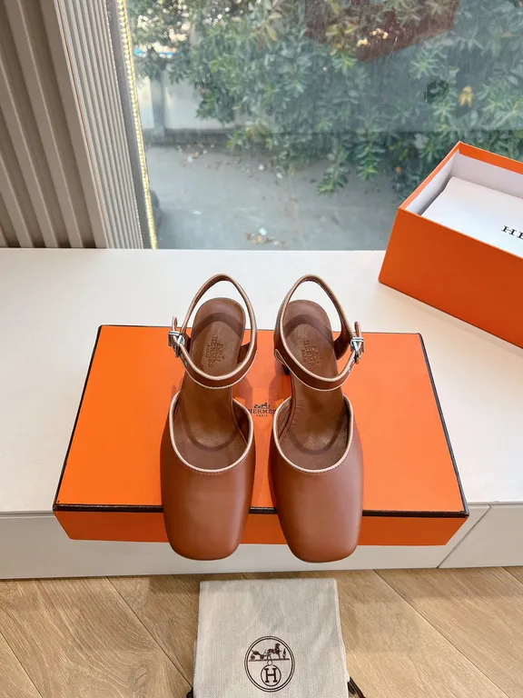 Hermes Shoe 